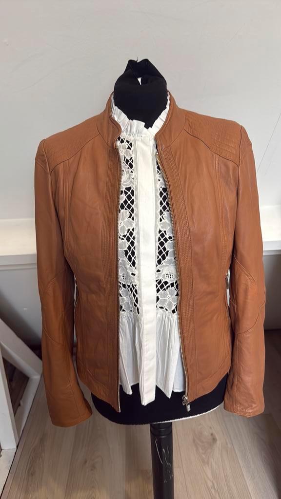 Arma leren jas nieuw leather 36 cognac kleur, Kleding | Dames, Jassen | Winter, Zo goed als nieuw, Maat 36 (S), Zwart, Ophalen of Verzenden