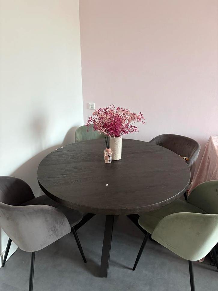 Mooie tafel met stoelen, Huis en Inrichting, Tafels | Eettafels, Gebruikt, 100 tot 150 cm, Vier personen, Rond, Metaal, Ophalen