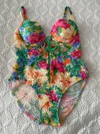 Bloemen Badpak met Vetersluiting merk NICOLE OLIVIER m 38, Kleding | Dames, Badmode en Zwemkleding, Overige kleuren, Nieuw, Ophalen of Verzenden