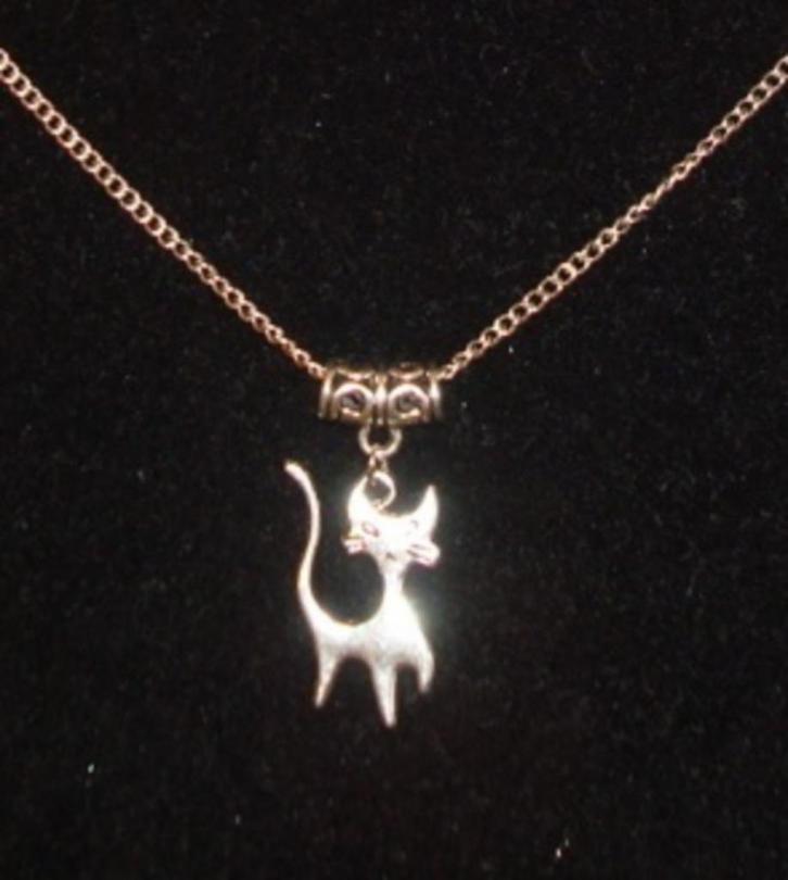 Ketting met hanger Kat, Sieraden, Tassen en Uiterlijk, Kettingen, Nieuw, Overige materialen, Zilver, Met hanger, Ophalen of Verzenden