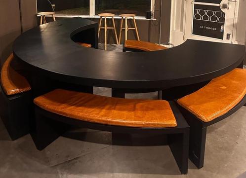 Ronde eettafel met zitbankjes, Huis en Inrichting, Tafels | Eettafels, Gebruikt, 200 cm of meer, 200 cm of meer, Vijf personen of meer