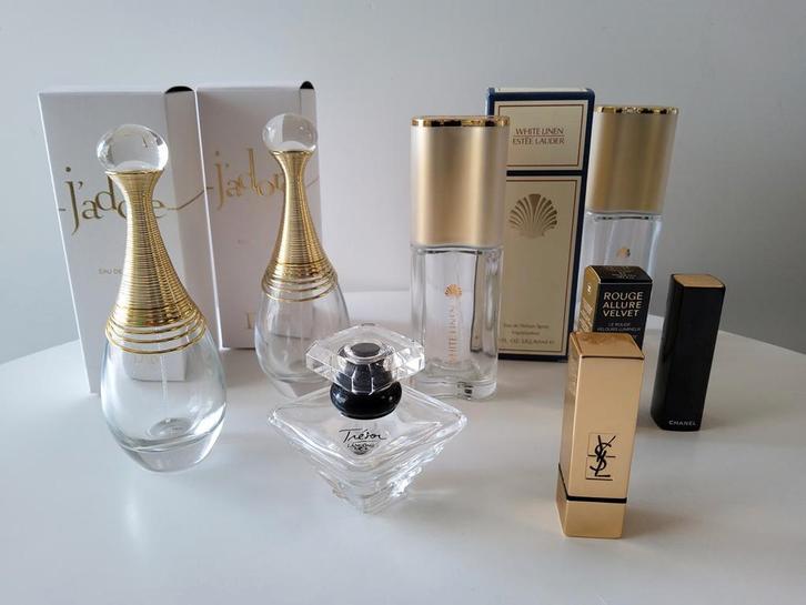 Set LEGE parfumflesjes, lipstick 's en doosjes., Verzamelen, Parfumverzamelingen, Gebruikt, Parfumfles, Ophalen of Verzenden