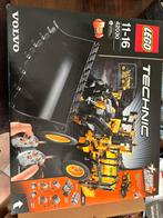 LEGO 42030 Volvo L350F Shovel, Kinderen en Baby's, Speelgoed | Duplo en Lego, Ophalen of Verzenden, Zo goed als nieuw