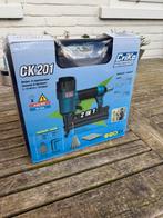 Combinatie tacker / spijker pistool / nietmachine, Doe-het-zelf en Verbouw, Gereedschap | Handgereedschap, Ophalen of Verzenden