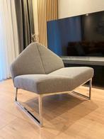 Nieuw gestoffeerd!! Leolux Wibber fauteuil chroom poot., Huis en Inrichting, Fauteuils, Ophalen, Zo goed als nieuw, 75 tot 100 cm