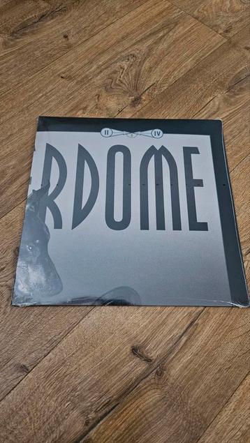 Thunderdome 2/4 II/IV vinyl lp  beschikbaar voor biedingen
