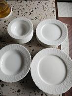 Gratis Kütahya servies!, Huis en Inrichting, Ophalen, Gebruikt, Bord(en), Overige stijlen