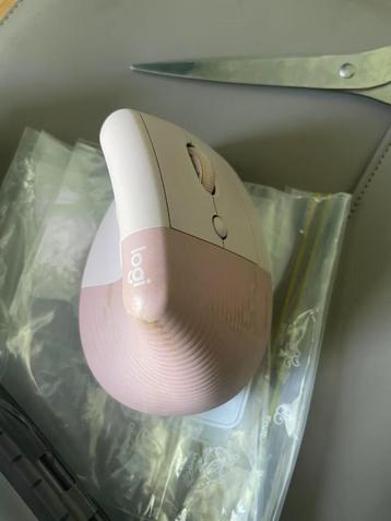 Logitech Elevator Vertical Ergonomic Mouse, Wireless, Blueto beschikbaar voor biedingen