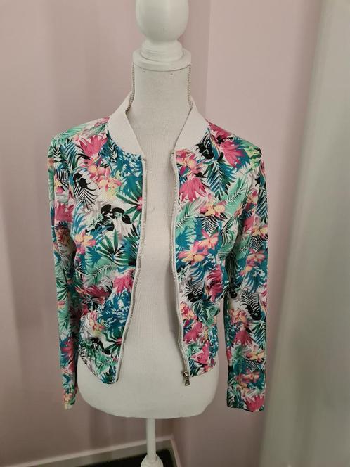 JAS maat XS - zomer - als nieuw!!, Kleding | Dames, Jasjes, Kostuums en Pakken, Zo goed als nieuw, Jasje, Maat 34 (XS) of kleiner