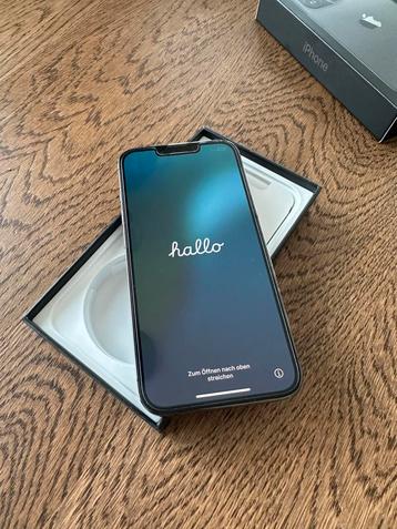 iPhone 13 Pro 128GB Grafietgroen - Zo goed als nieuw! beschikbaar voor biedingen