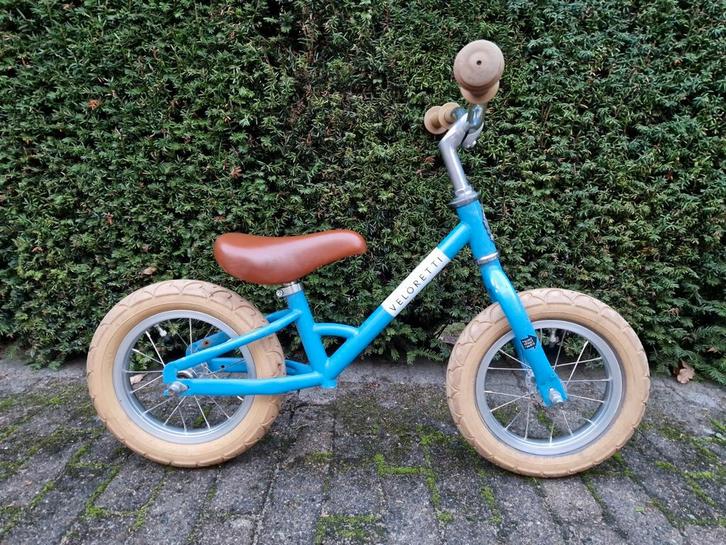 Bijzonder mooie Veloretti Mini loopfiets blauw, Kinderen en Baby's, Speelgoed | Buiten | Voertuigen en Loopfietsen, Zo goed als nieuw