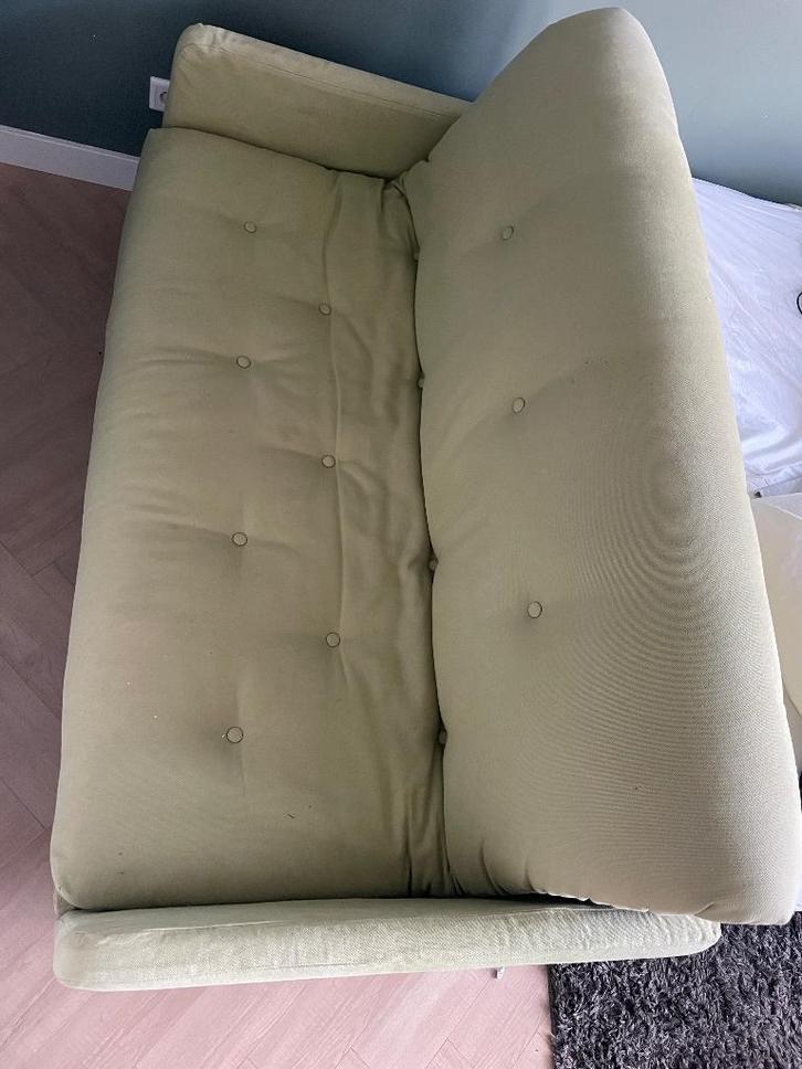 Leuk groen bankje, uiklapbank / bed, Huis en Inrichting, Slaapkamer | Bedden, Gebruikt, Twijfelaar, 140 cm, 190 cm of minder, Hout