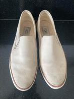 UGGS loafers Danes schoenen maat 37 zomer schoenen, Gedragen, Beige, Ophalen of Verzenden, Instappers