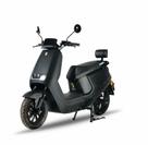 Elektrische scooter (15 maanden jong). KM staat op 3000, Ophalen, Zo goed als nieuw, Elektrisch