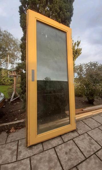 Aluminium raamkozijn beschikbaar voor biedingen