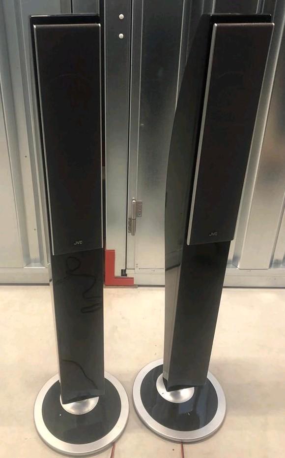 JVC FRONTSPEAKERS BLACK TOWERS, Audio, Tv en Foto, Luidsprekers, Front, Rear of Stereo speakers, Minder dan 60 watt, JVC, Ophalen of Verzenden
