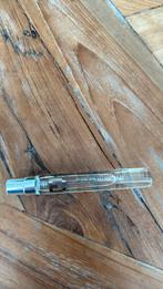 Molecules Escentric 02 edt 8,5ml, Sieraden, Tassen en Uiterlijk, Uiterlijk | Parfum, Ophalen of Verzenden, Zo goed als nieuw