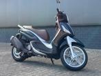 Piaggio Beverly 350 ST - ABS-ASR, Fietsen en Brommers, Scooters | Piaggio, Ophalen, Overige modellen, Zo goed als nieuw, Benzine