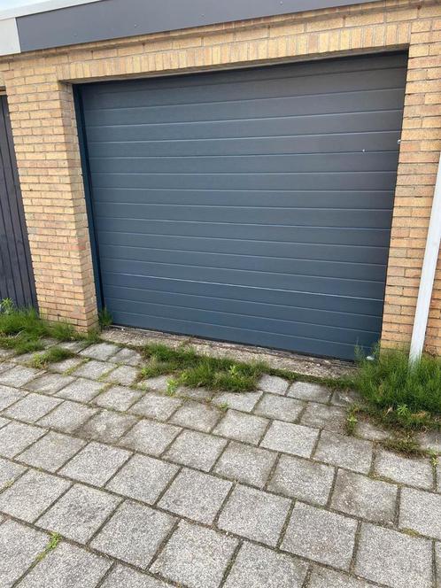 Automatische Sectionaaldeur, Doe-het-zelf en Verbouw, Deuren en Horren, Garagedeur, 120 cm of meer, Ophalen