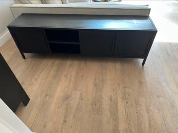 Tv meubel zwart metaal industrieel 180x40