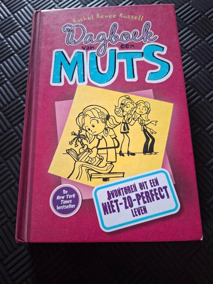 Dagboek van een muts: deel 1., Boeken, Kinderboeken | Jeugd | 10 tot 12 jaar, Zo goed als nieuw, Fictie, Ophalen of Verzenden