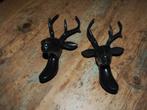 2 Hang hertenkoppen, Diversen, Kerst, Ophalen of Verzenden, Gebruikt