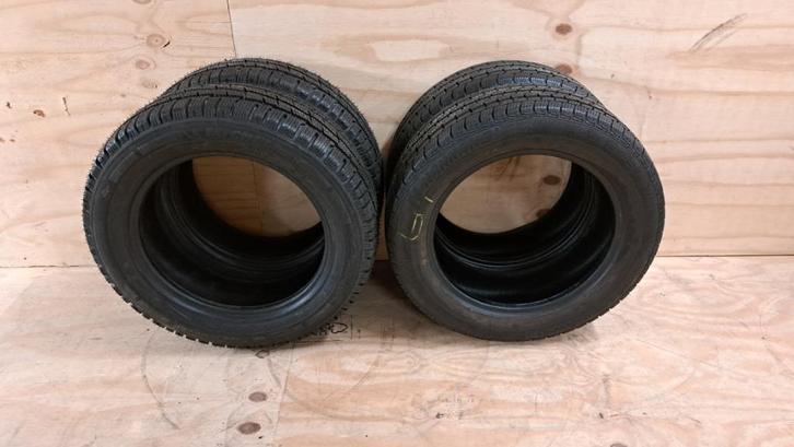Winterbanden 195/60/16 99/97T 2x nieuw en 2x 9mm!, Auto-onderdelen, Banden en Velgen, Banden en Velgen, Winterbanden, 16 inch