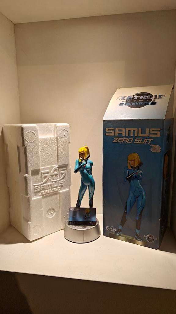 Zero Suit Samus First 4 Figures Metroid Beeld, Spelcomputers en Games, Games | Nintendo NES, Zo goed als nieuw, Avontuur en Actie