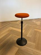 Sway Ergonomische Zit-Sta Kruk - Vogtherr Design, Gebruikt, Oranje, Ophalen of Verzenden, Bureaukruk
