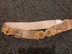 Vintage slangen leren riem met goud, Kleding | Dames, Riemen en Ceinturen, Gedragen, Ophalen of Verzenden, 3 tot 5 cm, Bruin