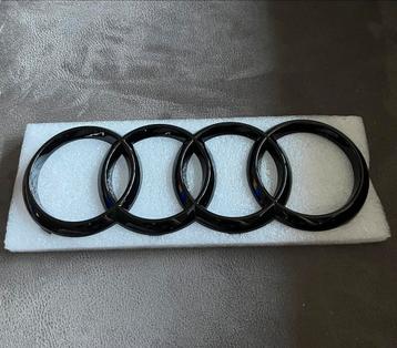 Audi A3/A4 hoogglans zwarte logo’s voor/achterkant nieuw beschikbaar voor biedingen