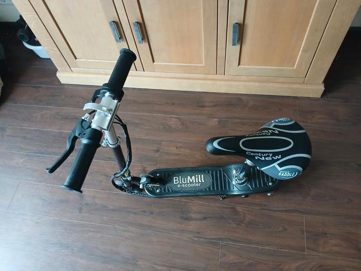 blumille-scooter, Fietsen en Brommers, Steps, Nieuw, Elektrische step (E-scooter), Ophalen
