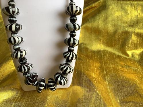Vintage glaskralen ketting, Sieraden, Tassen en Uiterlijk, Kettingen, Gebruikt, Overige materialen, Zwart, Verzenden