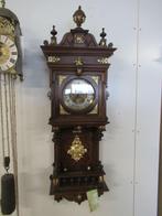 Oer 11217 ANTIEKE Lenzkirch hangklok met veel brons, Antiek en Kunst, Antiek | Klokken, Ophalen