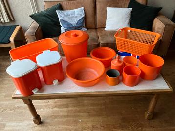 Oranje Retro Jaren 70 Set beschikbaar voor biedingen