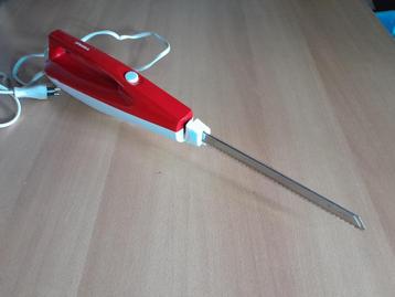 Vintage Tefal elektrisch keukenmes ( zgan ) model 525/526 beschikbaar voor biedingen