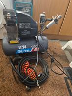 Ferm Air  Master LT24 2500 compressor met slang, Doe-het-zelf en Verbouw, Compressors, Ophalen, Gebruikt, 6 tot 10 bar, Minder dan 200 liter/min