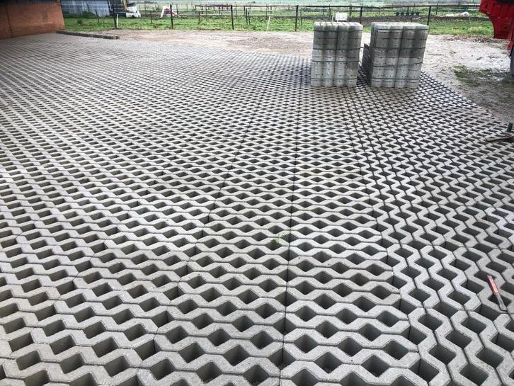 Grastegels, Grasblokken, Doorgroeitegels nergens goedkoper., Hobby en Vrije tijd, Overige Hobby en Vrije tijd, Nieuw, Verzenden