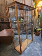 Jaren 20 30 vitrinekast | winkelkast | museumkast Amsterdam, Huis en Inrichting, Kasten | Vitrinekasten, Verheij en co, Gebruikt
