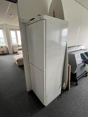 Koel / vries combinatie AEG beschikbaar voor biedingen