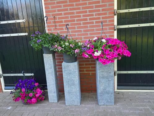 SOKKEL / ZUIL/ natuursteen / 70 cm en 90 cm hoog, Huis en Inrichting, Woonaccessoires | Zuilen en Pilaren, Nieuw, Ophalen