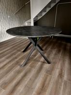 Ronde eettafel met een diameter van 120cm, Huis en Inrichting, Tafels | Eettafels, Ophalen, Gebruikt, Rond, Vier personen