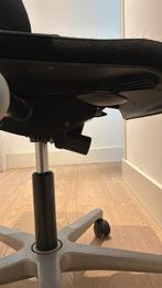 Ergonomic desk chair, Ophalen of Verzenden, Zo goed als nieuw