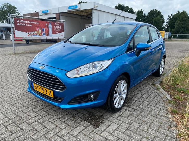 Ford Fiesta 1.0 EcoBoost Titanium (LET OP EN OOK OP ZONDAG e, Auto's, Ford, Bedrijf, Te koop, Fiësta, ABS, Airbags, Airconditioning