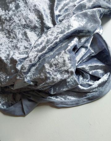1,7 meter stretch velours crushed fluweel zilver lichtgrijs beschikbaar voor biedingen