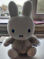 Nijntje knuffel fluffy groen, Kinderen en Baby's, Speelgoed | Knuffels en Pluche, Ophalen of Verzenden, Zo goed als nieuw, Konijn