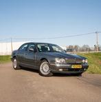 Jaguar XJ 3.0 175KW AUT 2003 Grijs NL auto, Auto's, Jaguar, Automaat, 238 pk, Achterwielaandrijving, Zwart