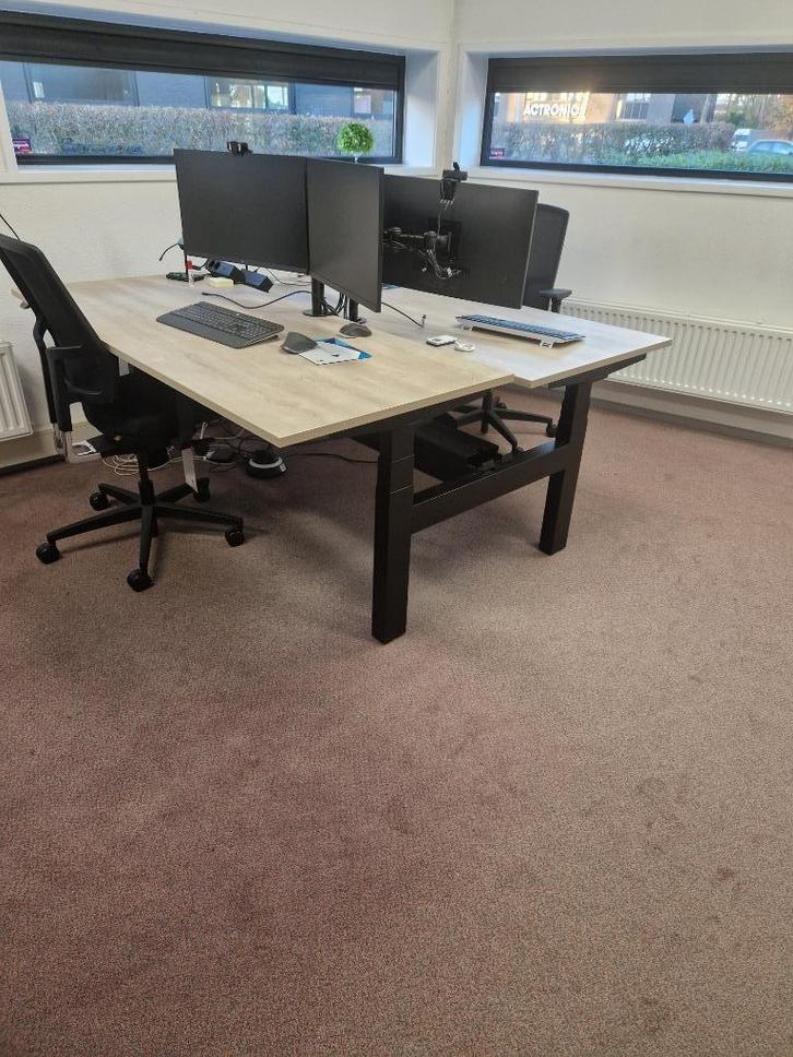 Uitverkoop showroommodellen, Zakelijke goederen, Kantoor en Winkelinrichting | Kantoormeubilair en Inrichting, Complete inventaris