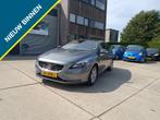 Volvo V40 2.0 T2 Kinetic, Auto's, Voorwielaandrijving, 65 €/maand, Stof, Gebruikt