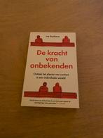 De kracht van onbekenden, Ophalen of Verzenden, Zo goed als nieuw
